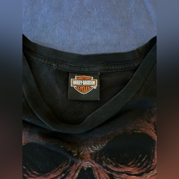 Harley-Davidson Black and Red Short Sleeve Tee - Picture 3 of 6